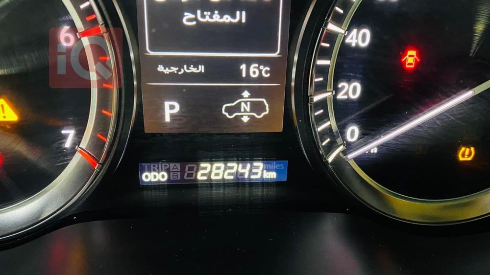 لكزس LX